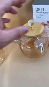 Bình thuỷ tinh Deli chịu nhiệt ấm pha trà màu hổ phách nắp gỗ kim cương sang trọng cao cấp 1050ml-Happy Home 4U