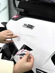 สติกเกอร์ติดรถ แต่งกันชน ทับรอยแต กันน้ํา กันรอย PVC 35.5cm อนิเมะ ปกปิดรอยขีดข่วน แต่งรถเก๋ง กระบะ รถมอไซค์ รอบคัน car sticker