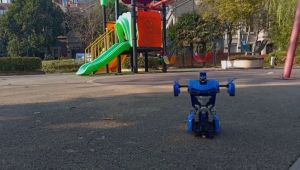 【HOT】Remote control two-in-one transforming car toy robot boy toy transforming car remote control car