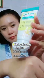Deep Cleansing Facial Cream with Salicylic Acid Hyaluronic Acid Vitamin C for Oil Control Acne Removal Anti-Wrinkle Features