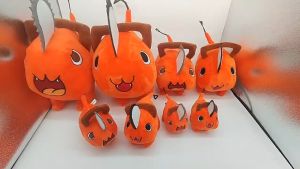 Boneka Chainsaw Man Podium Liontin Boneka Mainan Mewah Kartun Bantal Palsu Boneka Mainan Lembut untuk Anak-anak Hadiah Ulang Tahun 10/25/40CM