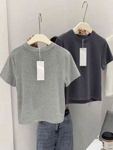 Áo Thun Tay Ngắn Màu Trơn Phong Cách Mỹ Thời Trang Cao Cấp Dành Cho Nữ Mùa Hè 2025 Áo Thun Dáng Ôm Vừa Vặn Cỡ Nhỏ Mới