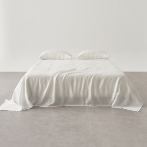2026 Summer Cooling Bed Sheet Natural Bamboo Lyocel Flat Sheet Breathable Moisture Wicking Silky White Home Wedding 81*96in*1pc