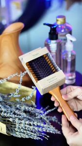 Lược gỗ chải tóc massage da đầu gỡ rối có đệm khí chống tĩnh điện - freshfood & cosmetic