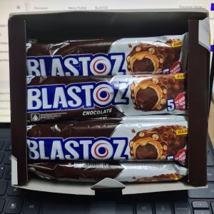 Blastoz chocolate and cruncy nuts