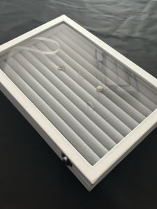 Hengjing White Leather Blue Gray Storage Transparent Jewelry Box Large Capacity Grid Necklace Ring Bracelet Display Box