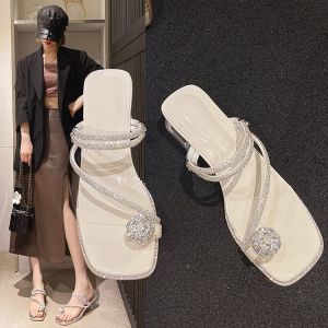 Kim Cương Giả Dép Nữ Phong Cách Mùa Hè 2024 Hàng Mới Về Pháp Sang Trọng Cao Gót Với Phân Da Và Đế Cao Su