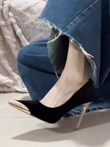 Elegant Black Velvet High Heels Womens Thin Heel 2024 New Autumn Winter Party Atmosphere Ladylike Pointed Toe Single Shoes