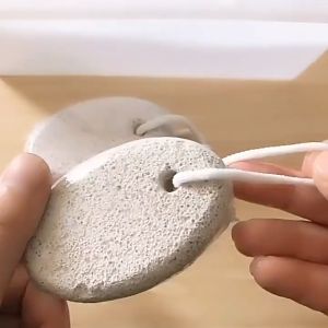 (สินค้าส่งจากไทย) หินขัดส้นเท้า หินรูปไข่ห่าน ขัดส้นเท้าแตก ข้อศอก ผิวที่หยาบกร้าน ให้เท้าเรียบเนียน