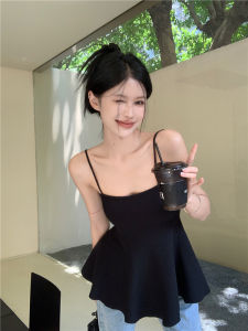 เสื้อกั๊กสายเดี่ยวสีพื้นทรงเข้ารูปสไตล์เกาหลีสำหรับผู้หญิงในช่วงฤดูร้อน เสื้อตัวบนทรงพอง สวมใส่สบาย แขนกุด ปกโปโล