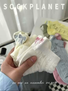 Breathable embroidered bow boat socks short socks thin ins style sweet cute simple