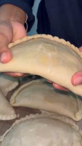 CIRENG KEJU SUPER GEDE: 1 PCS CIRENG SUPER ISI KEJU CHEDAR JUMBO