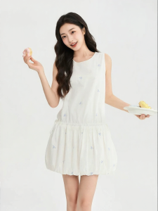 SANFU | Blossom Hem Adjustable Waist Bow Embroidery Dress