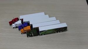 1 Pcs Sliding Alloy Truck Model Diecast Car Toy Container Oil Truck Tank Multi-color Vehicles Toys Birthday Gift for Children