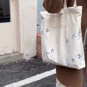 Ready Stock Korea Paris Smile Buble Crossbody Jennie Black Pink Cos White Beige Pink Yellow Green Blue Tote Canvas Bag Student School Women Shoulder Casual Simple Girl Boy Comfortable Modern Classic Cute Pretty Cozy Ikea
