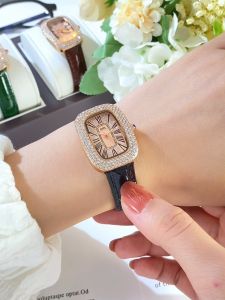 OPK jam tangan wanita dewasa terbaru 2025 tahan air 30M cermin HD jam tangan cewek elegan mewah gratis box eksklusif