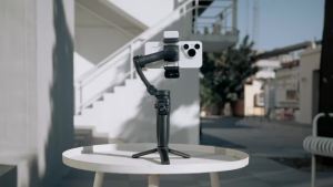 AXNEN | 3-Axis AI Face Tracking Handheld Gimbal Stabilizer Built-in Telescopic Rod for Smartphone for iPhone Android Anti-Shake Shooting