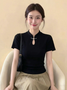 PEIXI | Elegant and Fitted Chinese and Korean Style Short Sleeve T-Shirt