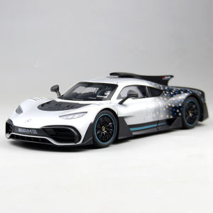 Limited Edition Static Collectible Car Model 1:18