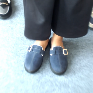 Mikihas - Sandal Bustong Wanita Slip-On Fippers Casual Formal Kulit Suede - Bustblue