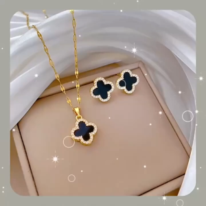 SET LENGKAP TITANIUM 4 BARANG KALUNG GELANG ANTING CINCIN