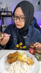 Sambal kakakkita Sambal kakak kita Sambal genyet (180G) (READY STOCK)