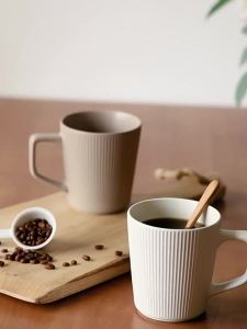 500ml Nordic Ceramic Mug Matte Relief Milk Coffee Cup with Handle Home Office Practical Water Cup Solid Color Striped Shape