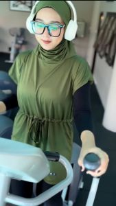 HIJAB ROMPI TUNIK SPORT Stylish & Nyaman untuk Aktivitas Olahraga