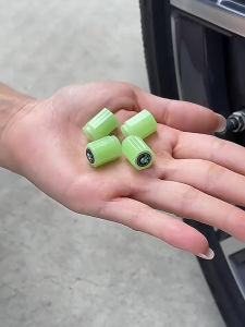 4PCS Glow In The Dark Tire Valve Caps Fluorescent Tire Valve Stem Caps For Outdoor Driving Enthusiasts