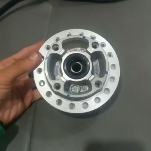 Đùm Trước Thắng Đĩa : Wave S . Rs . Rsx . Balde 110 . Future 2012 - 2023