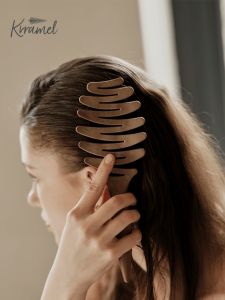 KRRAMEL Premium Hairbrush Birthday Gift Womens Fluffy Air Cushion Brush Home Use Hairdressing Tool in Elegant Gift Box