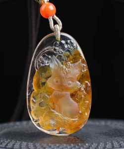 Natural color yellow glue flower nine-tail fox crystal pendant red 🌹 exquisite carver 🙏 extreme luxury peach blossom promote marriage 🌸 color is very bright ⚡ the real color is more beautiful