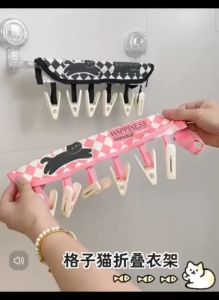 OHHDEER Cute Travel Folding Rollable Fabric Clothe Hanger with 6 Clips Portable Multi-Purpose Hanger