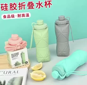 ขวดน้ำพับได้ กระติกน้ำ600ML กระบอกน้ำซิลิโคน และเมื่อพับแล้วจะเล็กลงถึง 3 เท่า สะดวกในการพกพา วัสดุเกรดอาหาร