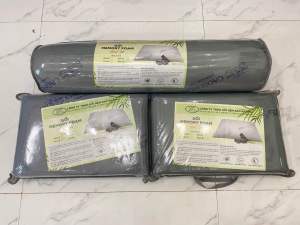 Bộ sản phẩm 2 gối đầu + 1 gối ôm cao su non hoạt tính