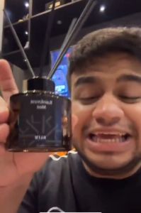 KUNI Living Reed Diffuser Aromatheraphy - Twilight Jasmine 100ml | Hadiah Rumah Baru | Hadiah Pernikahan | Hampers