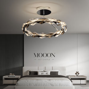 Italian Sophisticated High-End Modern Simple Lantern