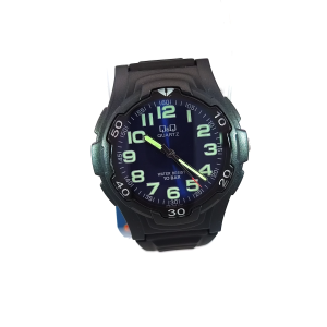 Q&Q Men’s Sporty Black & Green Analog Watch VP84J003Y*