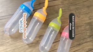 Botol Susu Dot Silikon / Sendok Makan Bayi Silicon