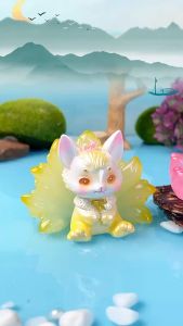 Mô Hình Cửu Vĩ Cáo Nhỏ 9 Đuôi Phát Sáng Trang Trí Nhà Cửa Xe Ô Tô Quà Tặng Decor