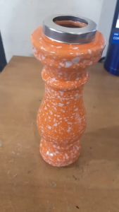 Bandul Keramik Pilar Orange: Desain & Dekorasi Interior