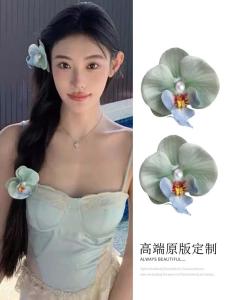 Bohemian Style Holiday Butterfly Orchid Hair Clip: A Guide to Stylish Photography Props