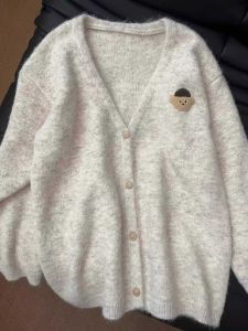 สไตล์เกาหลี Soft Bear คอวี ถักเปิด คาร์ดิเกน เสื้อสเวตเตอร์ ผู้หญิง หลวม ใส่สบาย ฤดูใบไม้ร่วง ฤดูหนาว สินค้าใหม่ ลำลอง เสื้อแจ๊กเก็ต