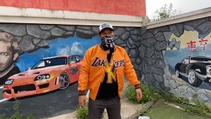 Jaket Varsity Basketball Lakers Casual Vintage Pria Wanita Mutstard Parasut Full Bordir - Akar Official Store