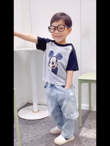 BABYFINE ชุดเด็ก เหมาะกับหน้าร้อน พิมพ์การ์ตูนแฟชั่น เด็กชายฤดูร้อนผ้าฝ้ายเด็กเล็กน่ารักแฟชั่นแขนสั้นเสื้อยืด241030