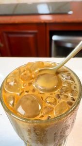 Combo 2 Hộp Cà Phê Sầu Riêng Cà Phê Hòa Tan Vị Sầu Riêng Rock Cafe Thơm Ngon Đậm Vị Durian Coffee 3 in 1 Hộp Giấy 12 gói x 20g Tiện Lợi - Durian White Coffee Hàng Chính Hãng