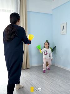 Trò chơi bắn hứng bóng cho bé trò chơi vận động phát triển thể chất sáng tạo thông minh