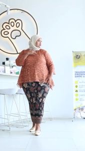 Setelan kebaya blouse rinjani jumbo lingkar dada 130 cm - kebaya big size - pakaian jumbo bahan brukat - baju pesta kondangan wisuda akad nikah - terlaris