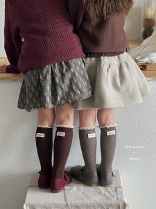 Girls Stockings Spring and Autumn Pure Cotton Kids Retro Lace Lace Bunching Socks Baby Girl Long Tube Calf Socks