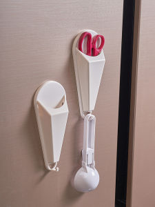Magnetic Wall-mounted Drainable Scissors Holder Shelf